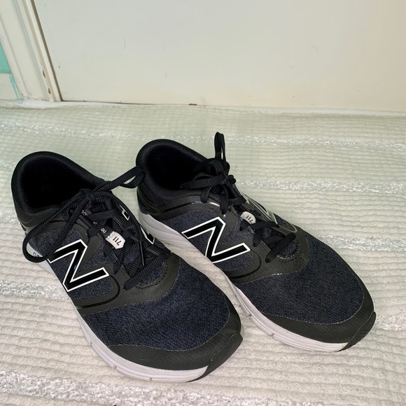 New Balance Cush Womens Black Running Shoes Size 9 - Picture 2 of 14